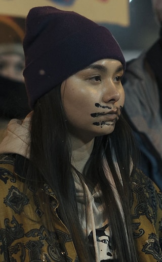 Isabella Star Lablanc as Leah