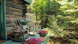 A Cabin for the Bride