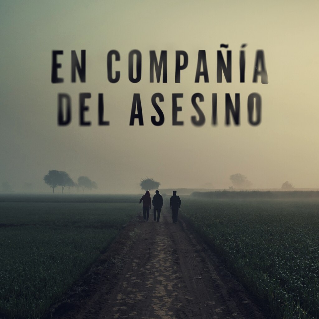 En compañía del asesino