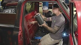 Reubican el tanque de gasolina