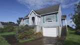 Fetching a Home in Newport, Oregon