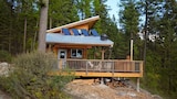 Building Off The Grid: Tiny House on a Lake