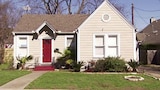 Bachelorette Pad