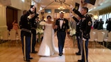 y un saludo militar
