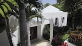 From Busy LA to Tranquil St. Thomas