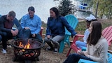 A Lake House Between Friends