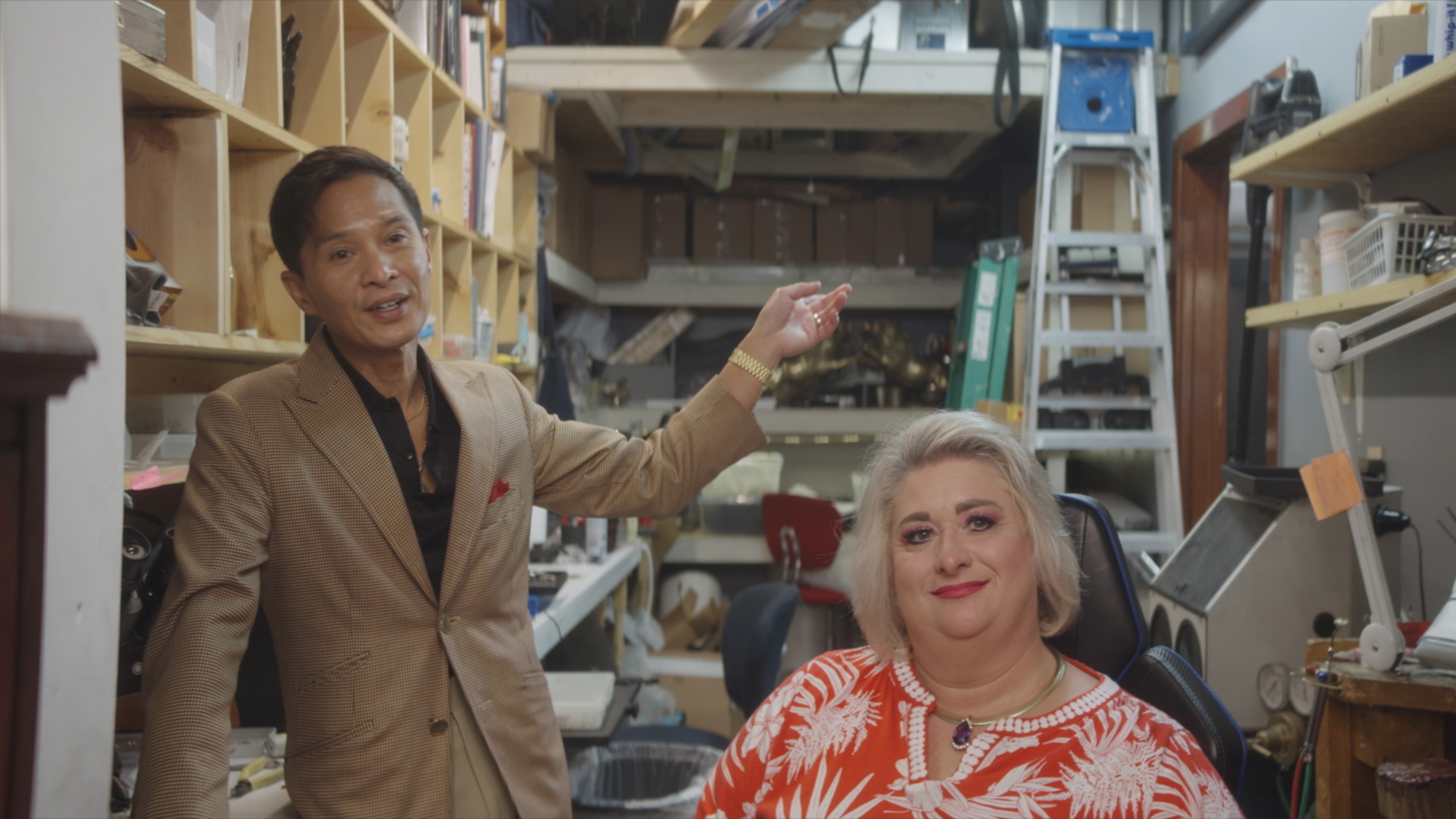 Asesinato en la Ciudad de la Bola Disco: 1×2