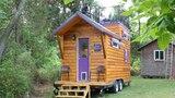 Jenn Baxter's Decked Out Tiny House