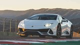 2020 Lamborghini Huracan Evo AWD Hot Lap! - 2020 Contender