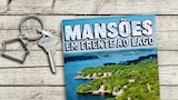 Mansões em Frente ao Lago