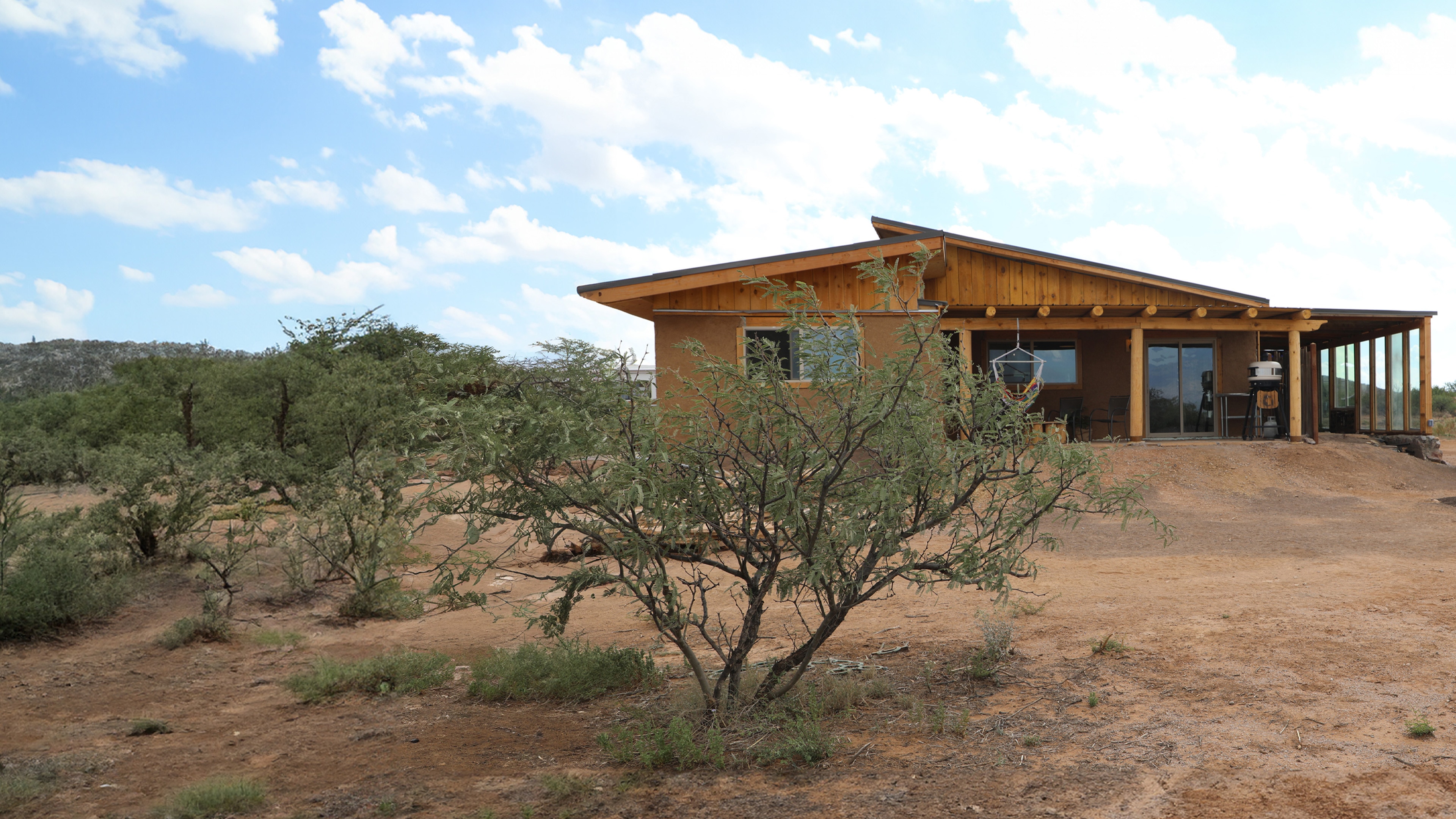 Watch Construcciones remotas Season 9 Max