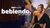 Bebiendo con Shay Mitchell