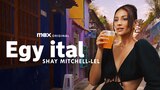 Egy ital Shay Mitchell-lel