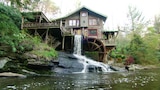 Coin Laundry to Grist Mill