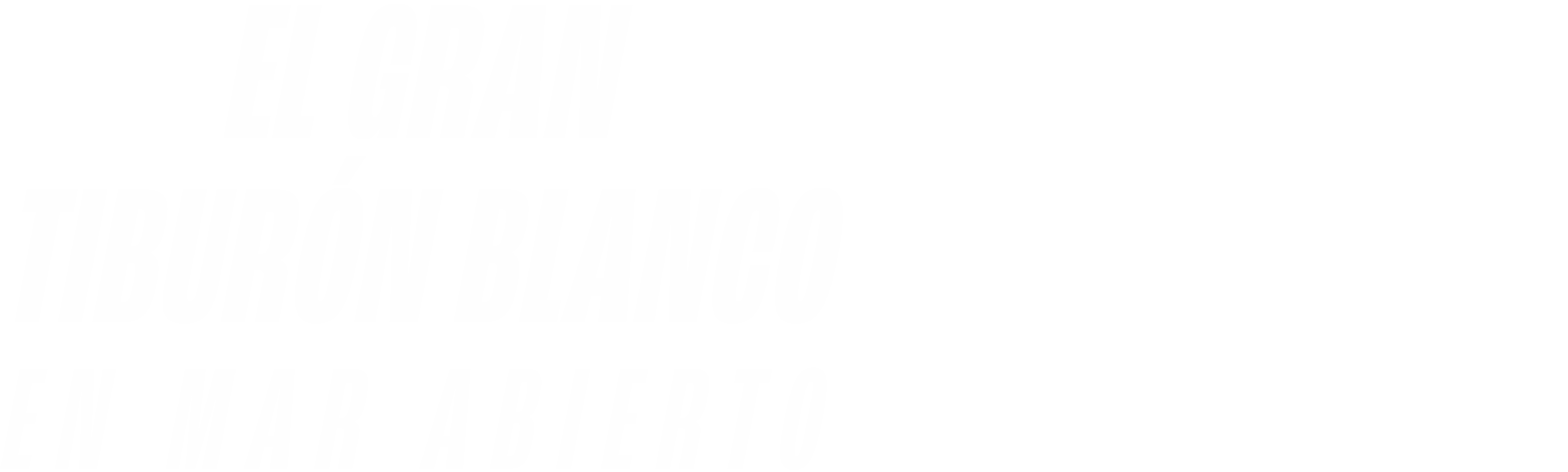 El gran tiburón blanco en mar abierto